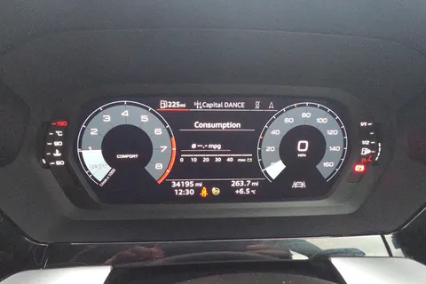 RF72XCA Audi A3 35 TFSI S Line 5dr Thumbnail #12