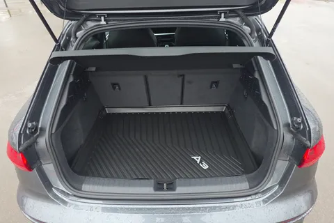 RF72XCA Audi A3 35 TFSI S Line 5dr Thumbnail #14