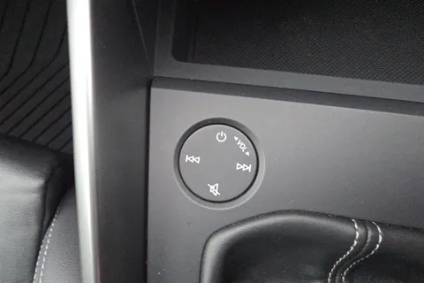 RF72XCA Audi A3 35 TFSI S Line 5dr Thumbnail #24