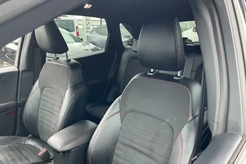 BU21FCA Ford Kuga 1.5 EcoBlue ST-Line Edition 5dr Thumbnail #26