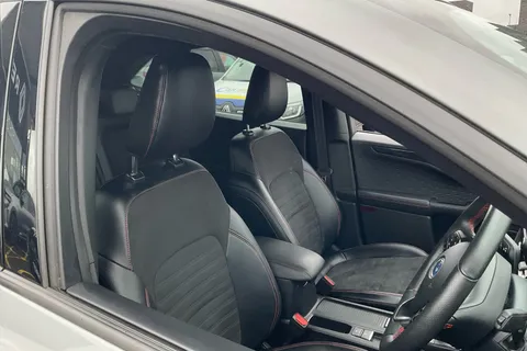 BU21FCA Ford Kuga 1.5 EcoBlue ST-Line Edition 5dr Thumbnail #33