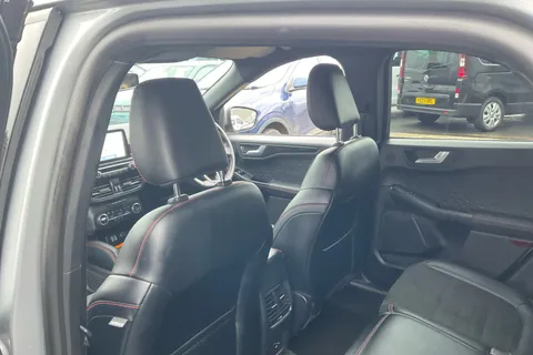 BU21FCA Ford Kuga 1.5 EcoBlue ST-Line Edition 5dr Thumbnail #36