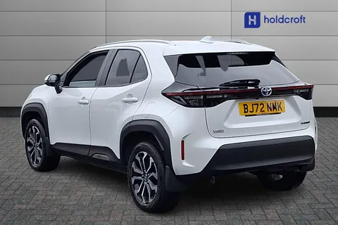 BJ72NMK Toyota Yaris Cross 1.5 Hybrid Design 5dr CVT Thumbnail #3