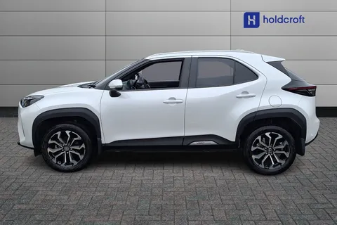 BJ72NMK Toyota Yaris Cross 1.5 Hybrid Design 5dr CVT Thumbnail #7