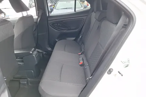 BJ72NMK Toyota Yaris Cross 1.5 Hybrid Design 5dr CVT Thumbnail #10