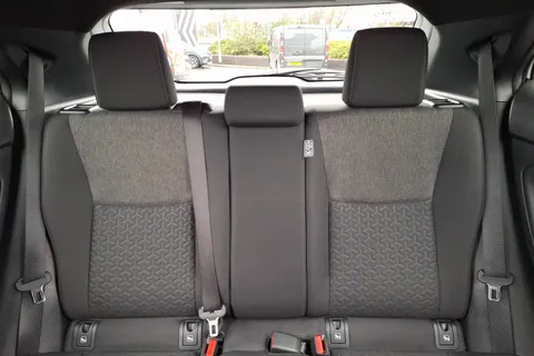 BJ72NMK Toyota Yaris Cross 1.5 Hybrid Design 5dr CVT Thumbnail #11