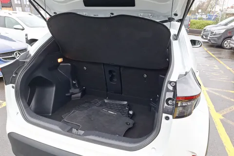 BJ72NMK Toyota Yaris Cross 1.5 Hybrid Design 5dr CVT Thumbnail #27