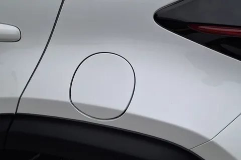 BJ72NMK Toyota Yaris Cross 1.5 Hybrid Design 5dr CVT Thumbnail #31