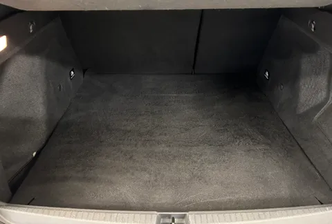 DX22RZS Dacia Duster 1.0 TCe 100 Bi-Fuel Prestige 5dr Thumbnail #9