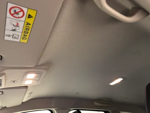 DX22RZS Dacia Duster 1.0 TCe 100 Bi-Fuel Prestige 5dr Thumbnail #14