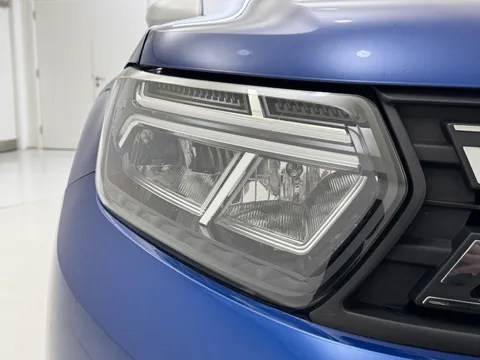 DX22RZS Dacia Duster 1.0 TCe 100 Bi-Fuel Prestige 5dr Thumbnail #34