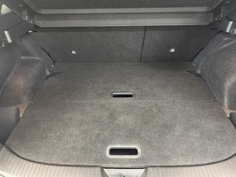 KM73XUA Nissan Qashqai 1.3 DiG-T MH 158 Tekna 5dr Xtronic Thumbnail #11