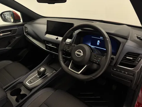 KM73XUA Nissan Qashqai 1.3 DiG-T MH 158 Tekna 5dr Xtronic Thumbnail #23