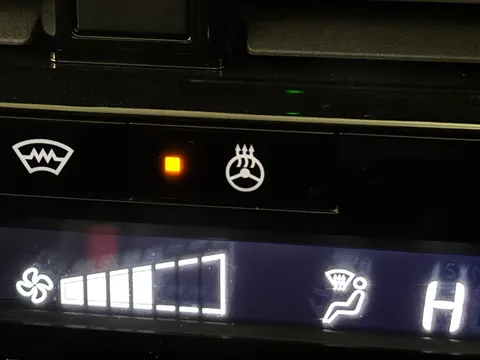 KM73XUA Nissan Qashqai 1.3 DiG-T MH 158 Tekna 5dr Xtronic Thumbnail #30