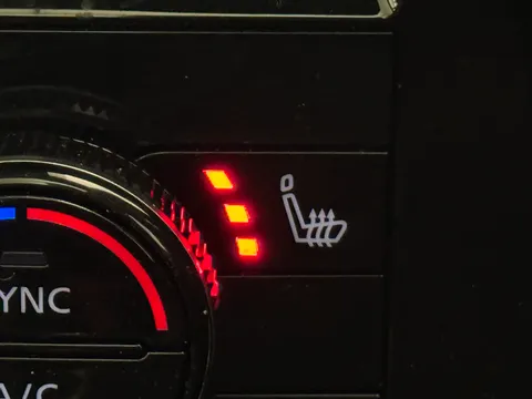 KM73XUA Nissan Qashqai 1.3 DiG-T MH 158 Tekna 5dr Xtronic Thumbnail #31