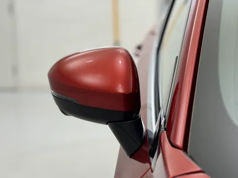 KM73XUA Nissan Qashqai 1.3 DiG-T MH 158 Tekna 5dr Xtronic Thumbnail #35