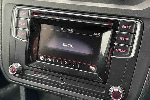 NK67DRX Volkswagen Caddy Maxi Life 2.0 TDI 5dr DSG Thumbnail #15