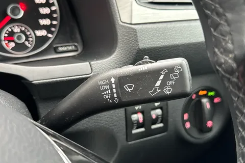 NK67DRX Volkswagen Caddy Maxi Life 2.0 TDI 5dr DSG Thumbnail #20