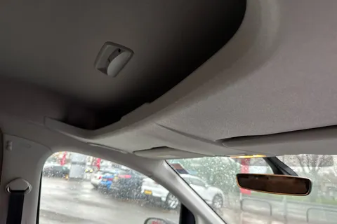 NK67DRX Volkswagen Caddy Maxi Life 2.0 TDI 5dr DSG Thumbnail #25