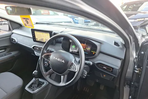CJ24HYM Dacia Jogger 1.6 HEV Extreme 5dr Auto Thumbnail #27
