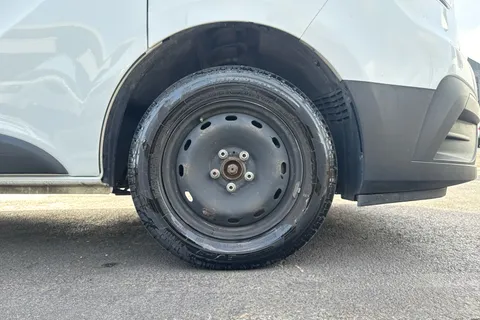 HN72ACV Renault Trafic LL30 Blue dCi 130 Business+ Van Thumbnail #11