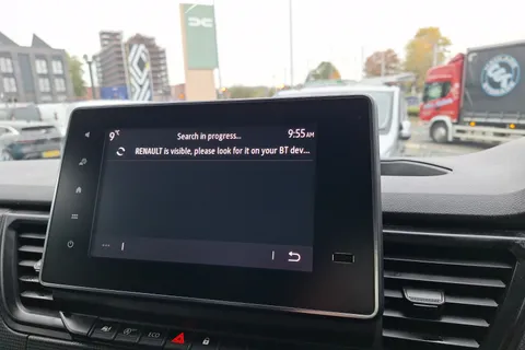 HV72ZHO Renault Trafic LL30 Blue dCi 130 Business+ Van Thumbnail #36