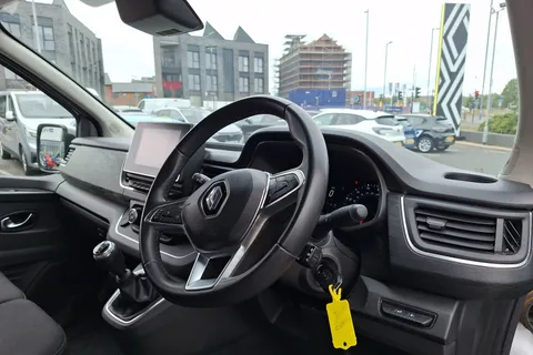 WN72TZH Renault Trafic LL30 Blue dCi 130 Sport Van Thumbnail #23