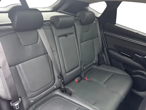 EG23JCX Hyundai Tucson 1.6 TGDi Hybrid 230 Ultimate 5dr 2WD Auto Thumbnail #10