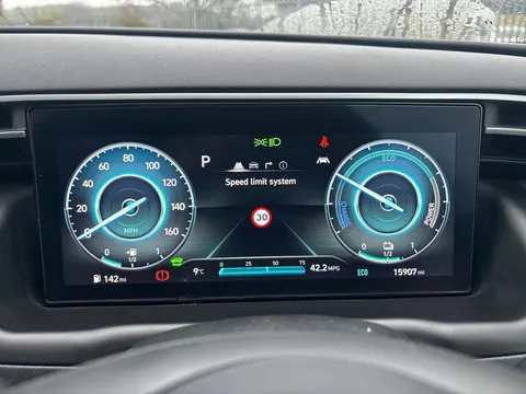 EG23JCX Hyundai Tucson 1.6 TGDi Hybrid 230 Ultimate 5dr 2WD Auto Thumbnail #12