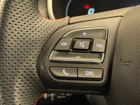 DT23VNC Mg Motor Uk Zs 115kW SE EV Long Range 73kWh 5dr Auto Thumbnail #20