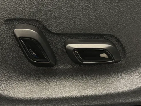 DS72WJG Mg Motor Uk Zs 1.5 VTi-TECH Exclusive 5dr Thumbnail #19