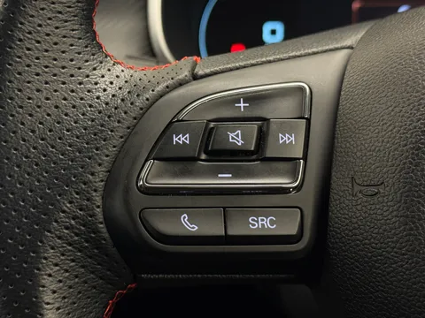 DS72WJG Mg Motor Uk Zs 1.5 VTi-TECH Exclusive 5dr Thumbnail #21