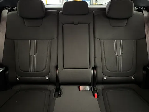 SN73BBP Hyundai Tucson 1.6 TGDi Hybrid 230 Premium 5dr 2WD Auto Thumbnail #16