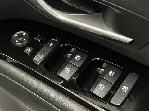 SN73BBP Hyundai Tucson 1.6 TGDi Hybrid 230 Premium 5dr 2WD Auto Thumbnail #18