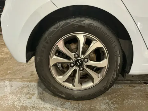 CL19GWX Hyundai i20 1.2 MPi SE 5dr Thumbnail #17