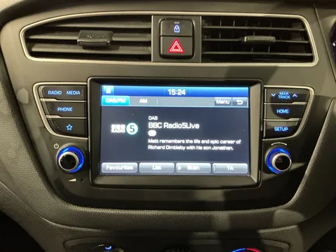 CL19GWX Hyundai i20 1.2 MPi SE 5dr Thumbnail #25