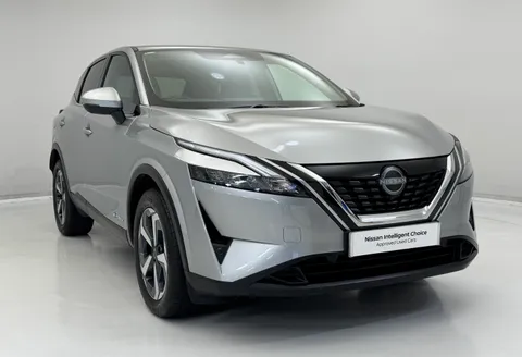 DS72WFM Nissan Qashqai 1.5 E-Power N-Connecta 5dr Auto Thumbnail #2