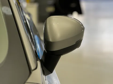 DS72WFM Nissan Qashqai 1.5 E-Power N-Connecta 5dr Auto Thumbnail #28