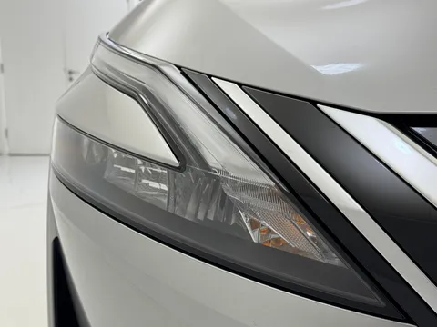 DS72WFM Nissan Qashqai 1.5 E-Power N-Connecta 5dr Auto Thumbnail #29