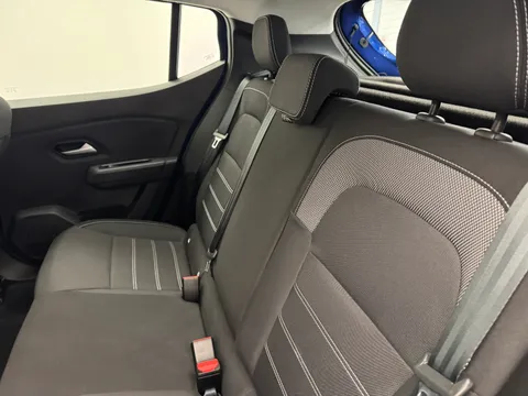 10 of 32 for Dacia Sandero 1.0 TCe Bi-Fuel Comfort 5dr