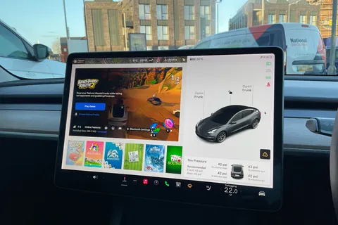 MA71ZVU Tesla Model 3 Long Range AWD 4dr Auto Thumbnail #34