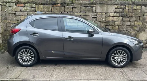 DS23EOR Mazda Mazda2 1.5 e-Skyactiv G MHEV Exclusive-Line 5dr Thumbnail #3