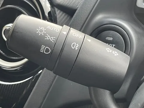 DS23EOR Mazda Mazda2 1.5 e-Skyactiv G MHEV Exclusive-Line 5dr Thumbnail #20