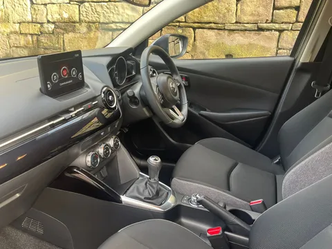 DS23EOR Mazda Mazda2 1.5 e-Skyactiv G MHEV Exclusive-Line 5dr Thumbnail #11