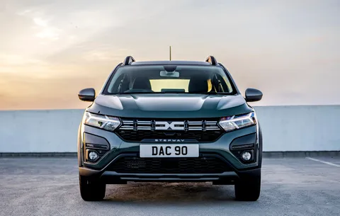  Dacia Sandero Stepway Stepway Expression TCe 110 MY26 Thumbnail #1