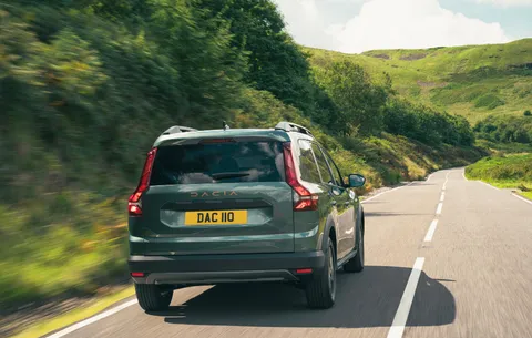  Dacia Jogger Hev Extreme hybrid 155 MY26 Thumbnail #2