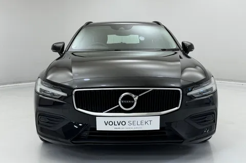 DX22LSZ Volvo V60 2.0 B4P Momentum 5dr Auto [7 speed] Thumbnail #3