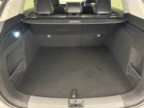 DY75NZH Mg Motor Uk Hs 1.5 T-GDI PHEV Trophy 5dr Auto Thumbnail #12