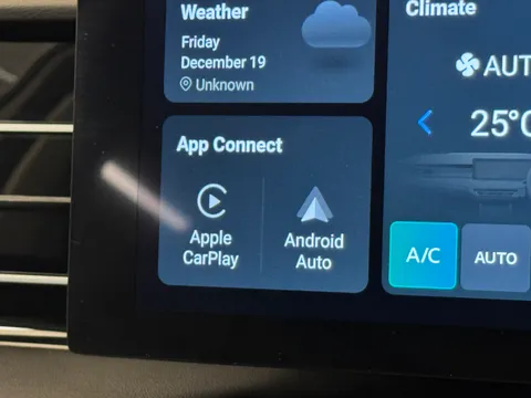 DY75NZH Mg Motor Uk Hs 1.5 T-GDI PHEV Trophy 5dr Auto Thumbnail #24