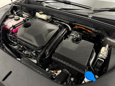 DY75NZH Mg Motor Uk Hs 1.5 T-GDI PHEV Trophy 5dr Auto Thumbnail #30